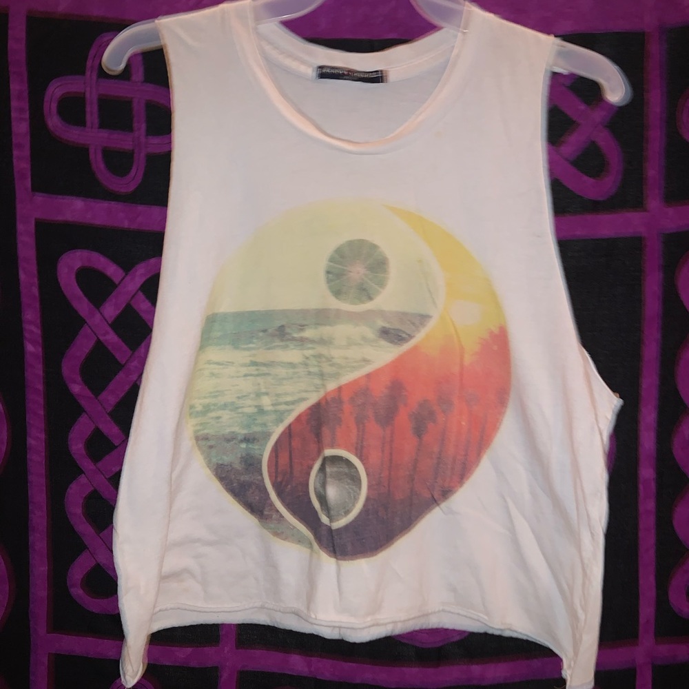 Brandy Melville crop top